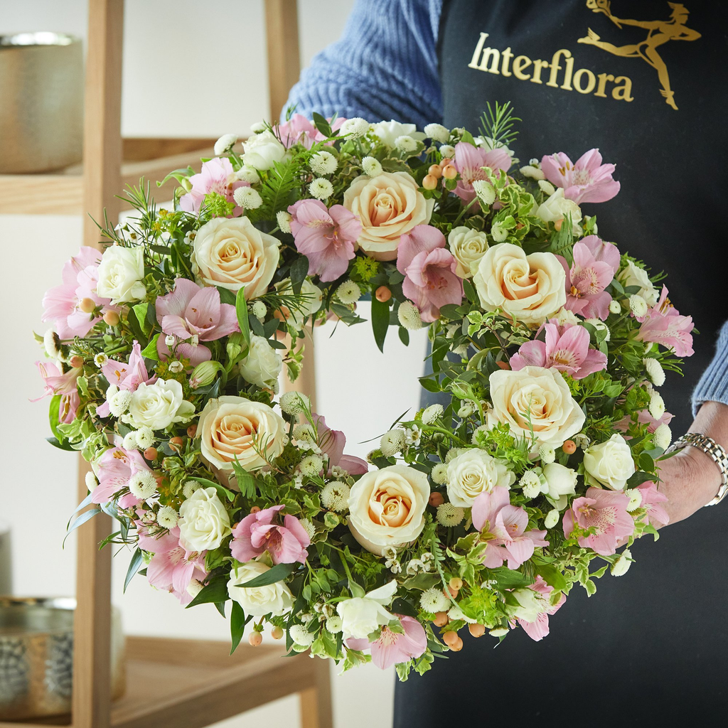 Meaningful tributes, made by hand
