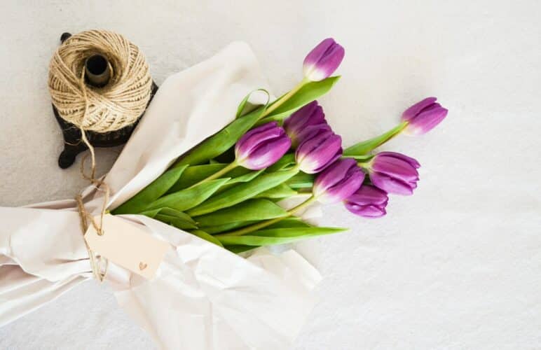 Flowers 101: What to Know about Bouquets and Arrangements