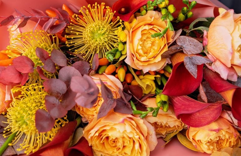 Discover the Splendour of Seasonal Flowers with Our Comprehensive Year-Round Guide
