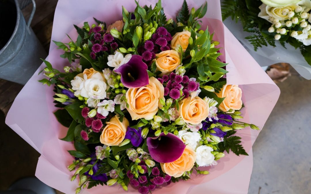 Celebrating Milestones with Congratulation Flowers: A Guide