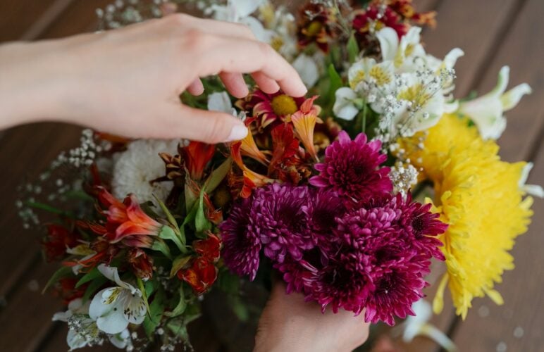 Professional Solutions for Flower Arrangement Issues