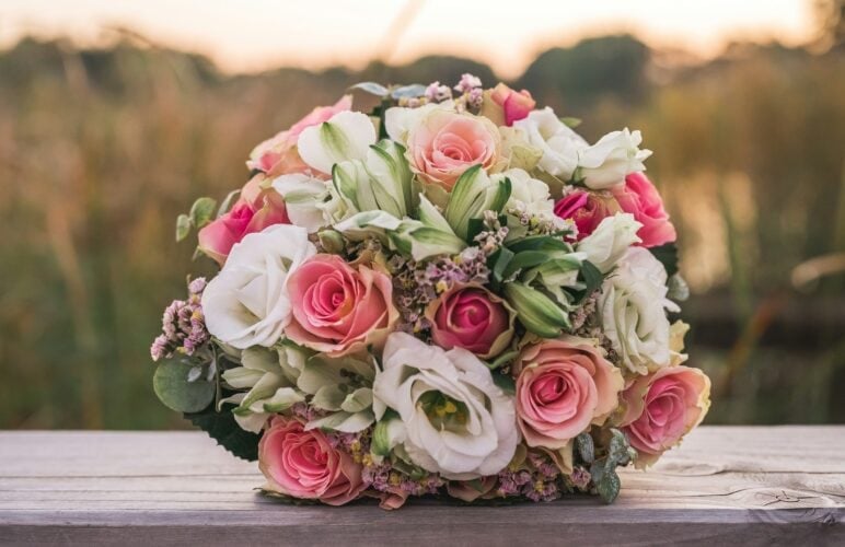 Why Birthday Flowers in Spring Wilt So Quickly Indoors